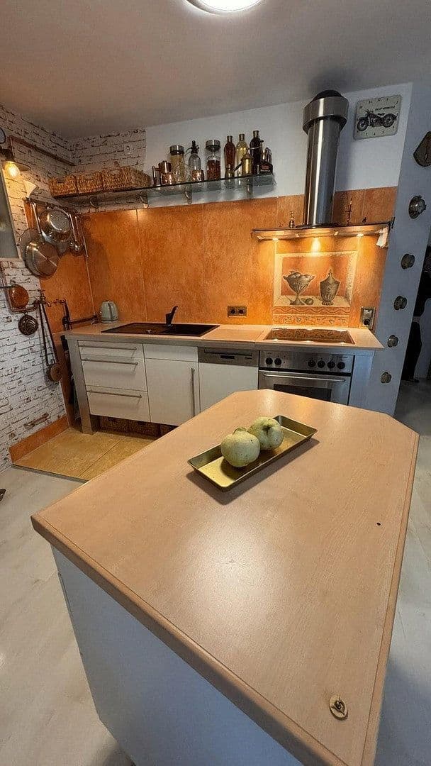 Predaj bytu 3-izbový 67 m², Hamburg-Meiendorf, Hamburg Predaj bytu 3-izbový 67 m², Hamburg-Meiendorf, Hamburg