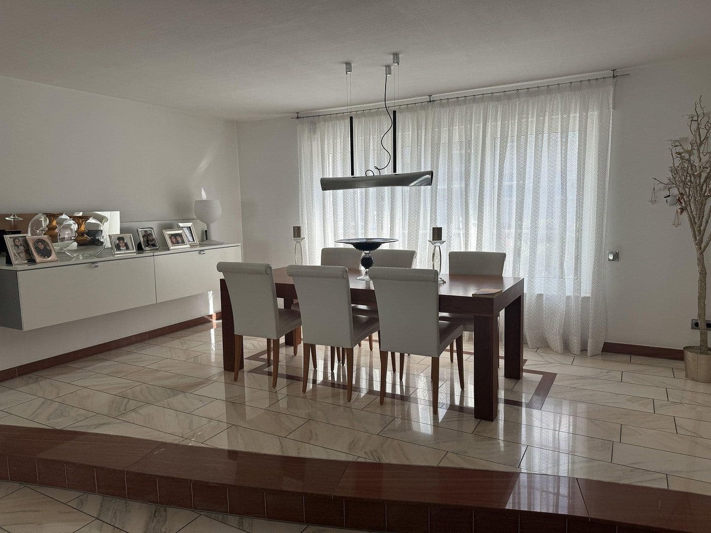 Predaj domu 340 m², pozemok 488 m², Frechen, Severné Porýnie - Westfálsko Predaj domu 340 m², pozemok 488 m², Frechen, Severné Porýnie - Westfálsko