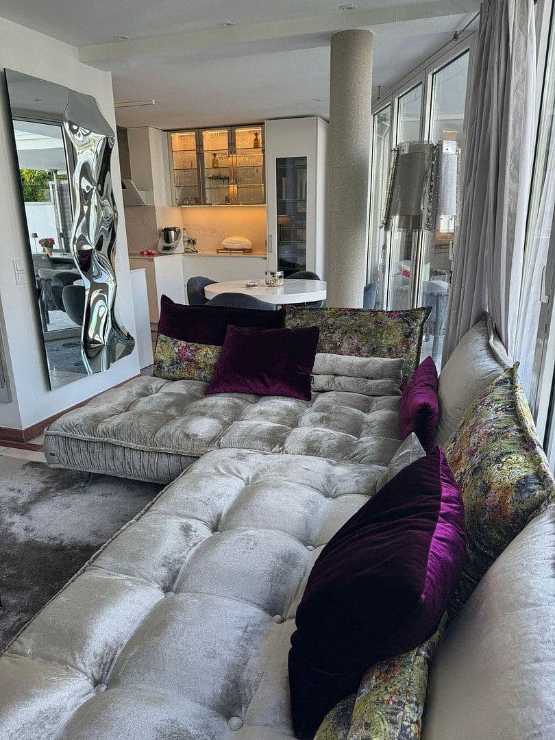 Predaj domu 340 m², pozemok 488 m², Frechen, Severné Porýnie - Westfálsko Predaj domu 340 m², pozemok 488 m², Frechen, Severné Porýnie - Westfálsko