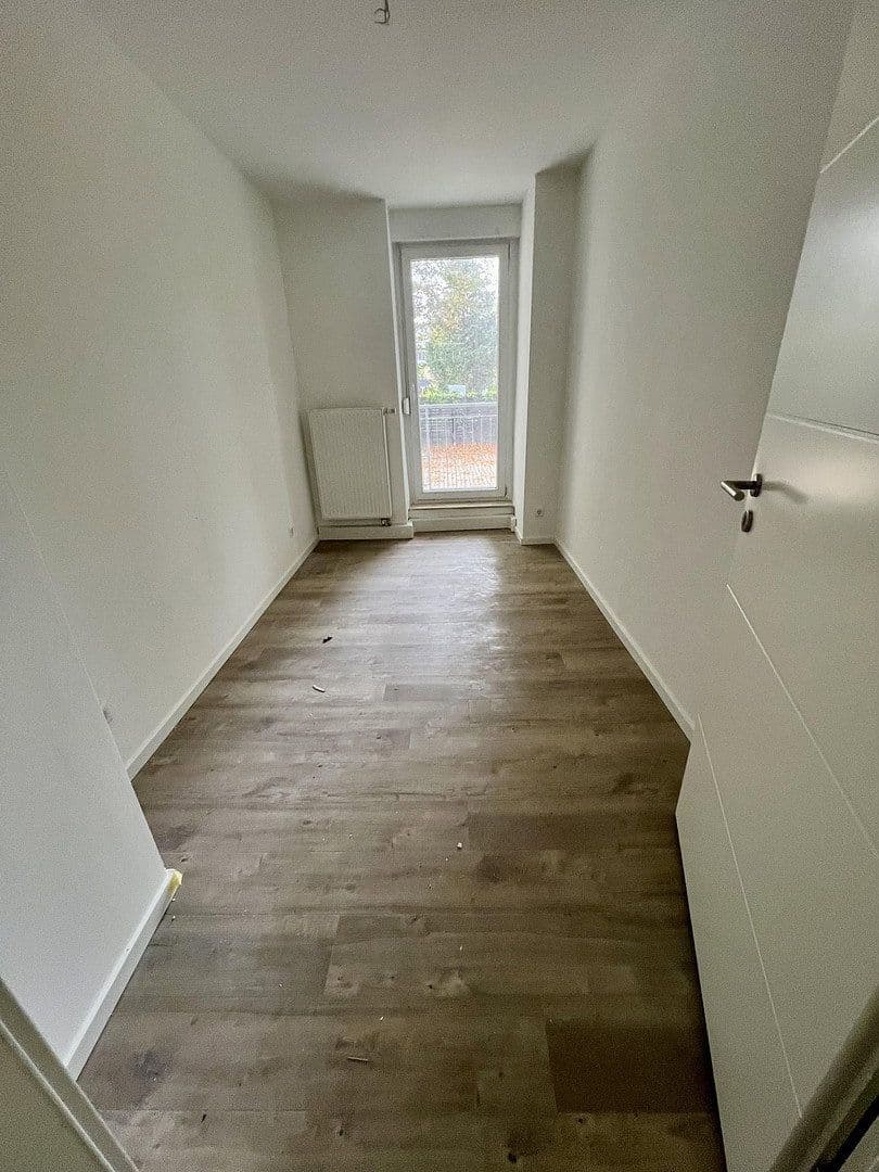 Prenájom bytu 2-izbový 43 m², Stötteritzer Landstraße 30, Leipzig, Sasko Prenájom bytu 2-izbový 43 m², Stötteritzer Landstraße 30, Leipzig, Sasko