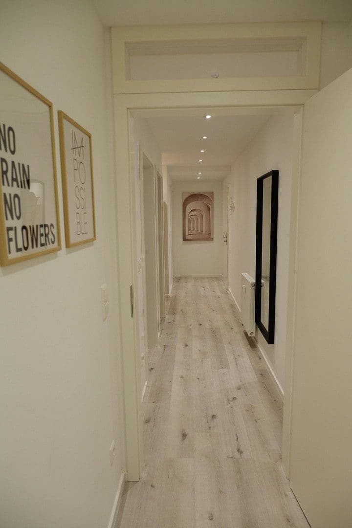 Prenájom bytu 2-izbový 58 m², Rappenberghalde 29, Tübingen, Bádensko-Wurttembersko Prenájom bytu 2-izbový 58 m², Rappenberghalde 29, Tübingen, Bádensko-Wurttembersko