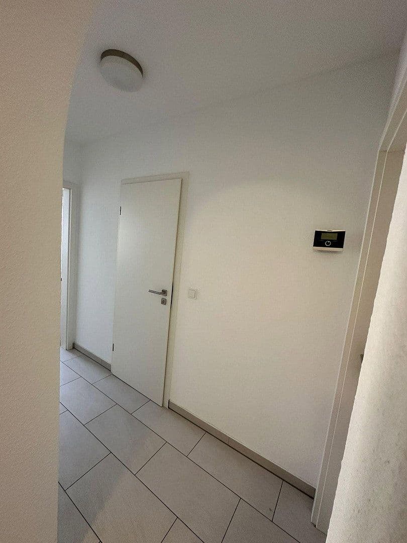 Prenájom bytu 4-izbový 100 m², Hanau, Hesensko Prenájom bytu 4-izbový 100 m², Hanau, Hesensko
