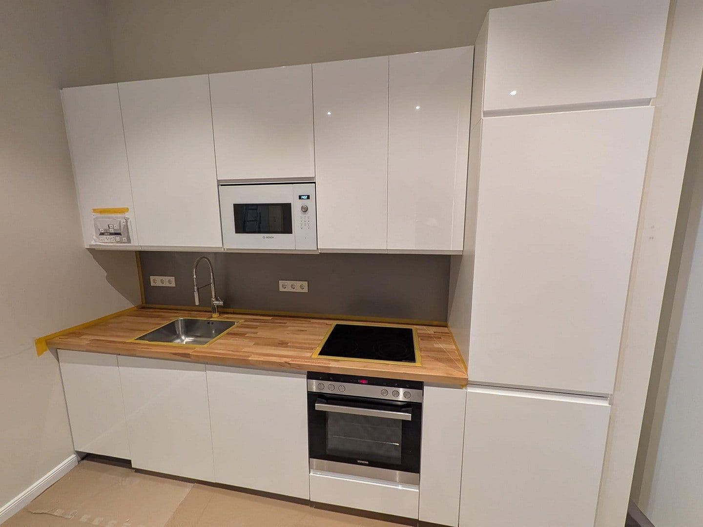 Prenájom bytu 2-izbový 76 m², Kirchstraße 6, Rüdesheim am Rhein, Hesensko Prenájom bytu 2-izbový 76 m², Kirchstraße 6, Rüdesheim am Rhein, Hesensko