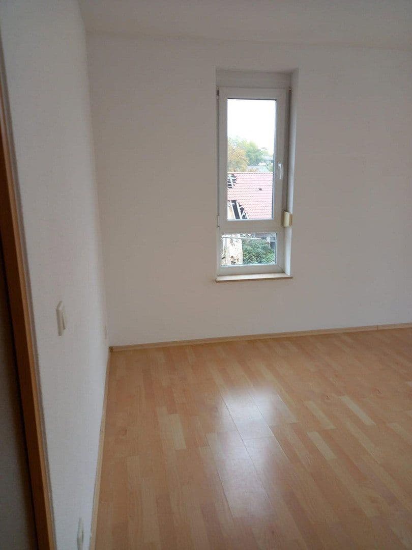 Prenájom bytu 3-izbový 85 m², Finkenbergstr. 6, Heilbronn-Biberach, Bádensko-Wurttembersko Prenájom bytu 3-izbový 85 m², Finkenbergstr. 6, Heilbronn-Biberach, Bádensko-Wurttembersko