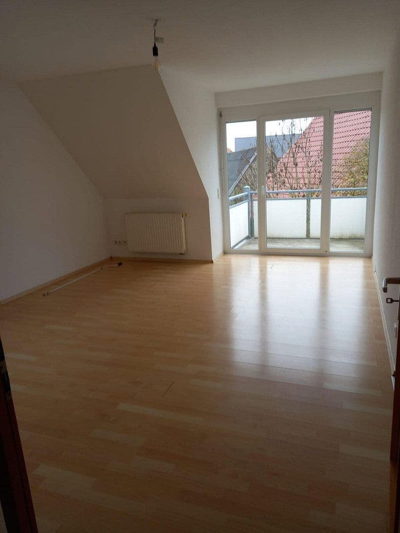 Prenájom bytu 3-izbový 85 m², Finkenbergstr. 6, Heilbronn-Biberach, Bádensko-Wurttembersko Prenájom bytu 3-izbový 85 m², Finkenbergstr. 6, Heilbronn-Biberach, Bádensko-Wurttembersko