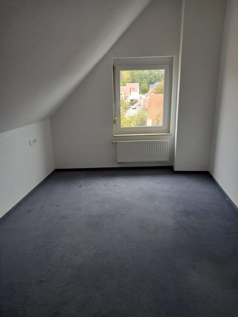 Prenájom bytu 3-izbový 85 m², Finkenbergstr. 6, Heilbronn-Biberach, Bádensko-Wurttembersko Prenájom bytu 3-izbový 85 m², Finkenbergstr. 6, Heilbronn-Biberach, Bádensko-Wurttembersko