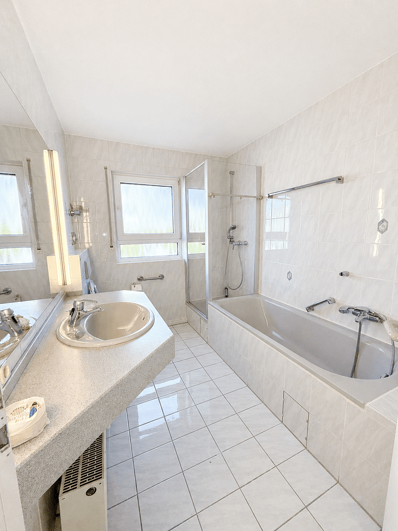 Predaj bytu 3-izbový 95 m², Neu-Anspach, Hesensko Predaj bytu 3-izbový 95 m², Neu-Anspach, Hesensko