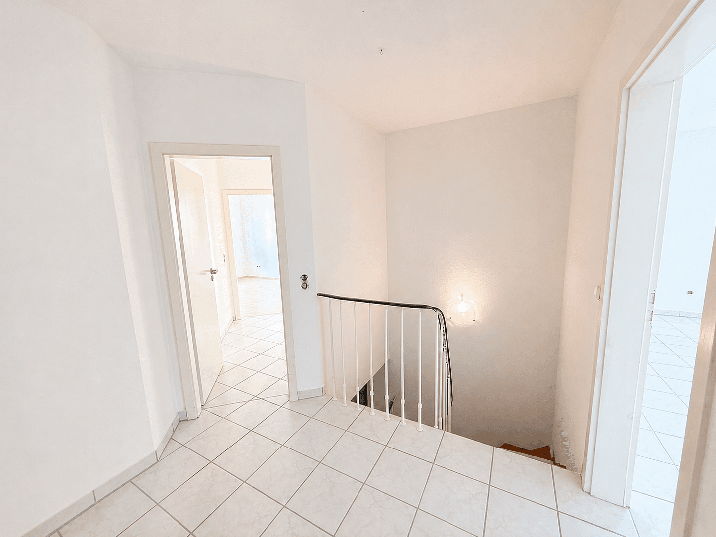 Predaj bytu 3-izbový 95 m², Neu-Anspach, Hesensko Predaj bytu 3-izbový 95 m², Neu-Anspach, Hesensko