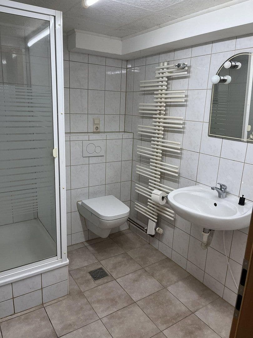 Predaj domu 138 m², pozemok 254 m², Halle, Sasko-Anhaltsko Predaj domu 138 m², pozemok 254 m², Halle, Sasko-Anhaltsko