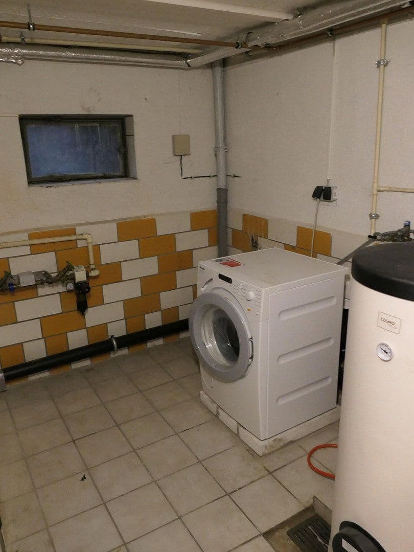 Predaj domu 138 m², pozemok 254 m², Halle, Sasko-Anhaltsko Predaj domu 138 m², pozemok 254 m², Halle, Sasko-Anhaltsko