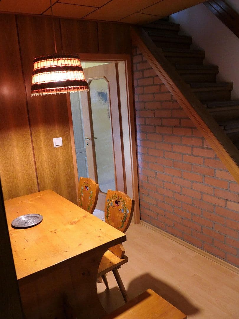 Predaj domu 138 m², pozemok 254 m², Halle, Sasko-Anhaltsko Predaj domu 138 m², pozemok 254 m², Halle, Sasko-Anhaltsko