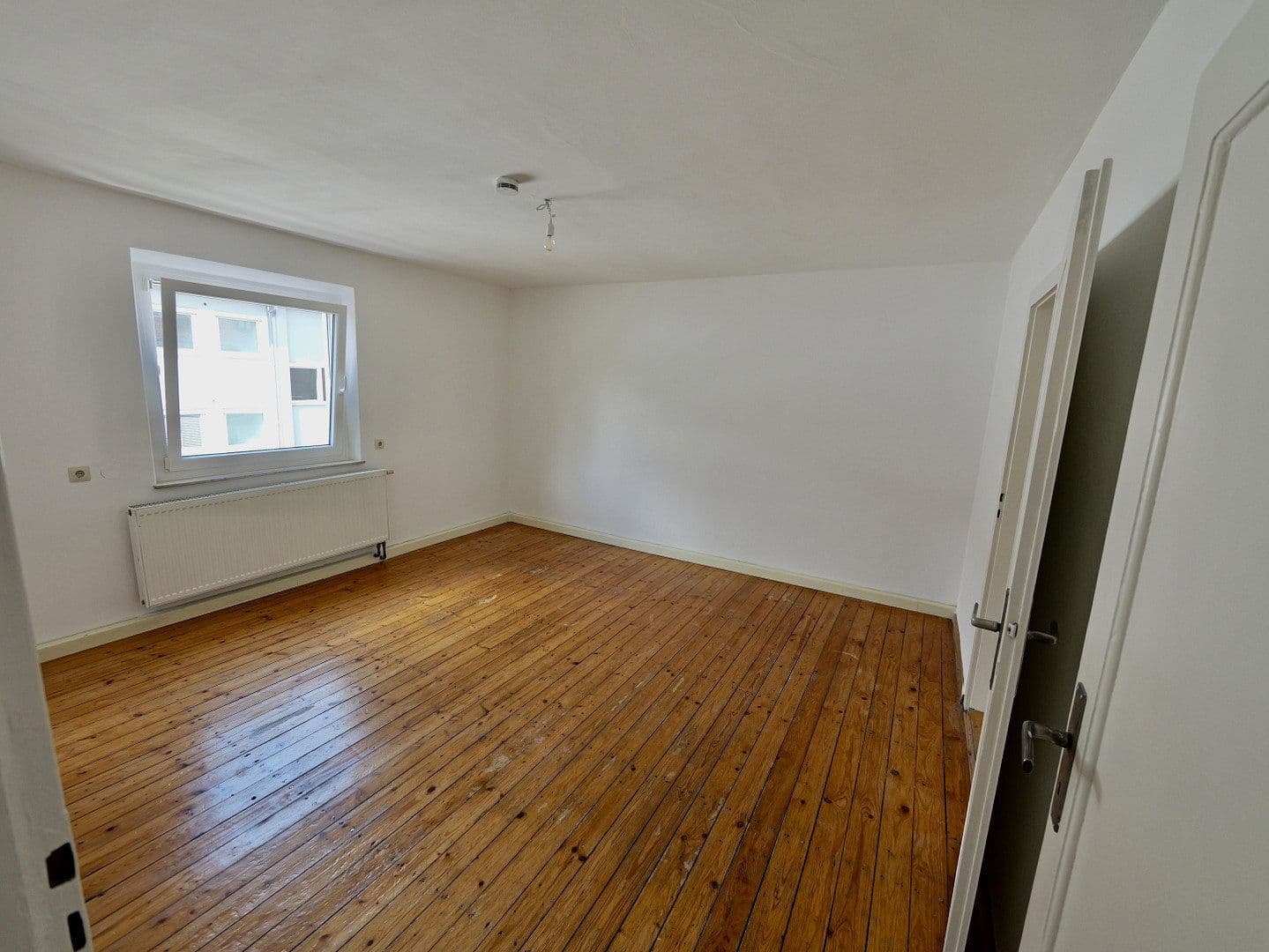 Predaj bytu 3-izbový 68 m², Schuhstraße 29, Erlangen, Bavorsko Predaj bytu 3-izbový 68 m², Schuhstraße 29, Erlangen, Bavorsko