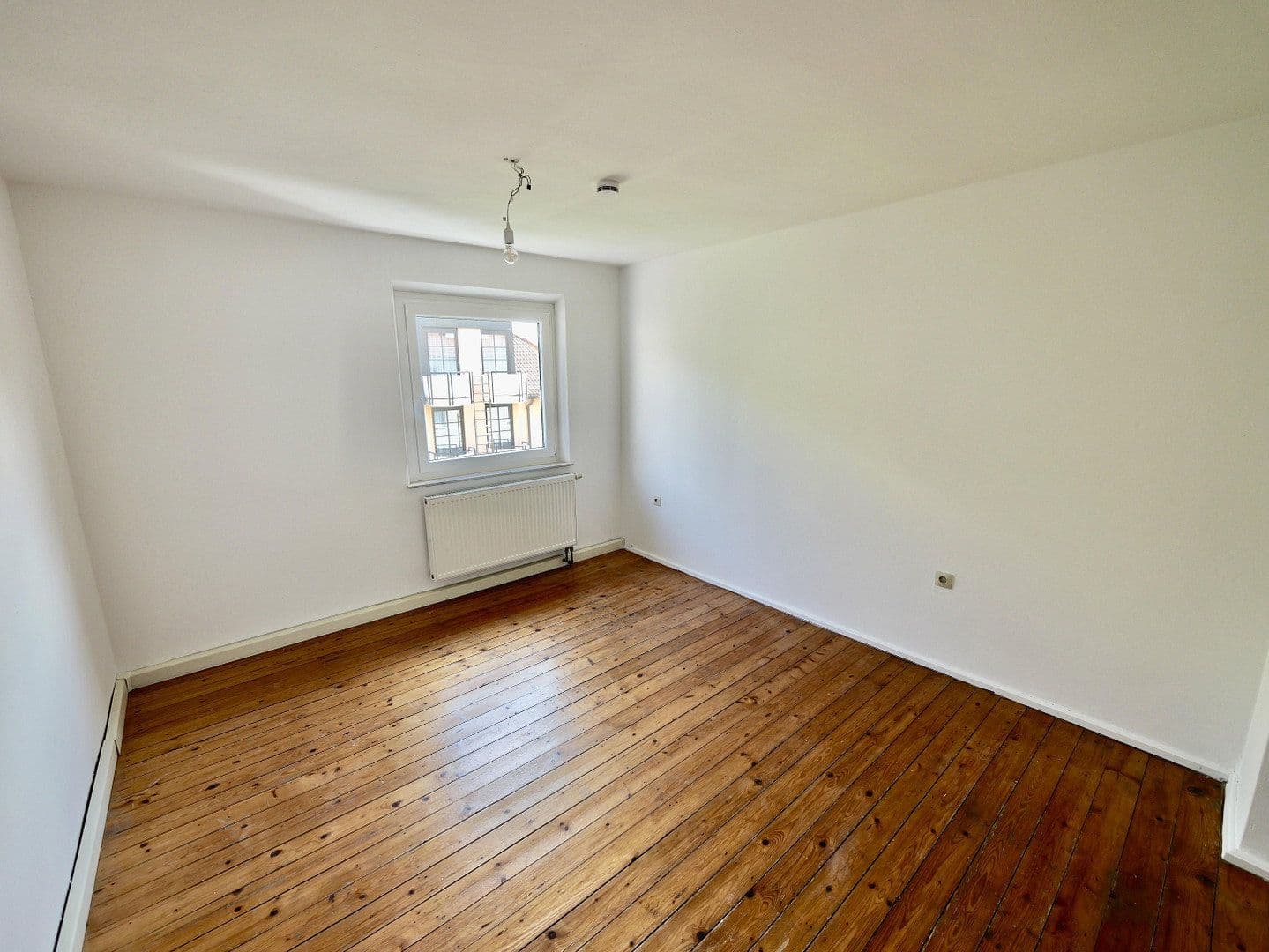Predaj bytu 3-izbový 68 m², Schuhstraße 29, Erlangen, Bavorsko Predaj bytu 3-izbový 68 m², Schuhstraße 29, Erlangen, Bavorsko