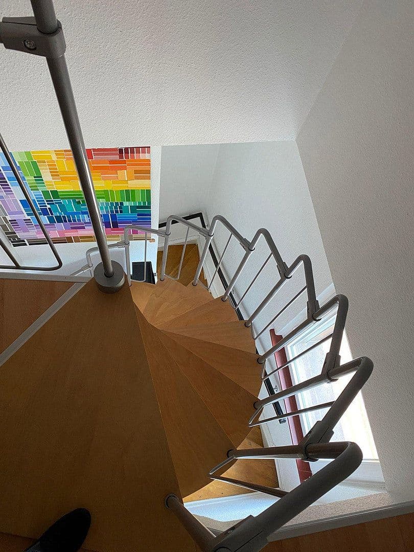Prenájom bytu 4-izbový 80 m², Sehnde, Dolné Sasko Prenájom bytu 4-izbový 80 m², Sehnde, Dolné Sasko