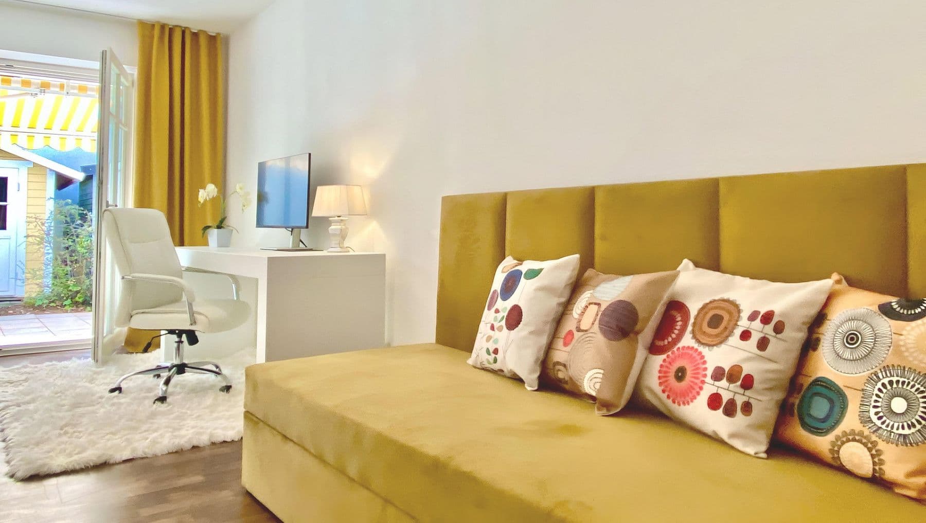 Prenájom bytu 3-izbový 90 m², München, Bavorsko Prenájom bytu 3-izbový 90 m², München, Bavorsko