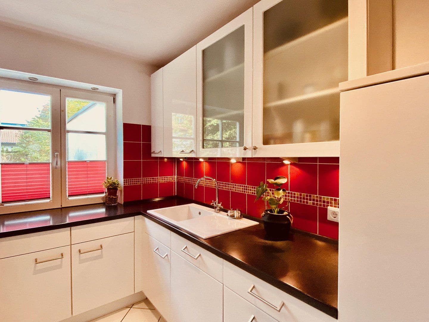 Prenájom bytu 3-izbový 90 m², München, Bavorsko Prenájom bytu 3-izbový 90 m², München, Bavorsko