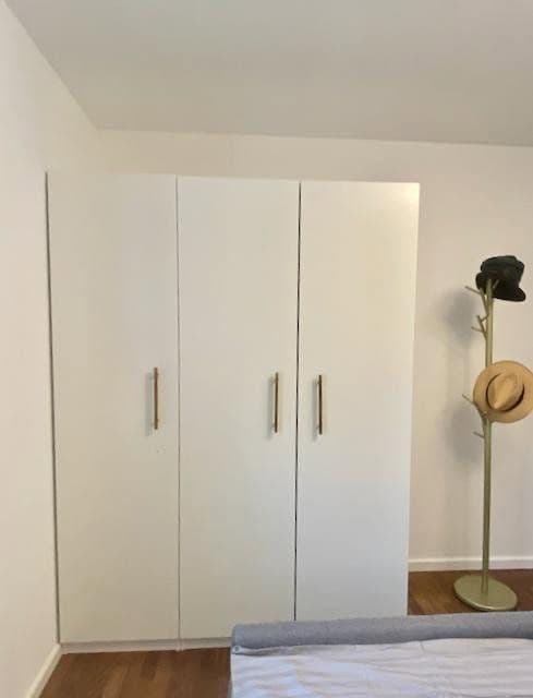 Prenájom bytu 3-izbový 90 m², München, Bavorsko Prenájom bytu 3-izbový 90 m², München, Bavorsko