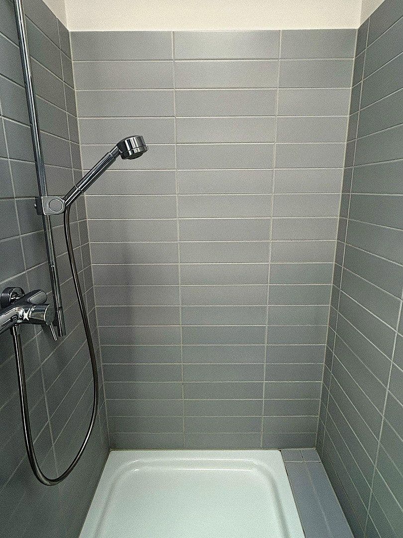 Prenájom bytu 3-izbový 115 m², Köln, Severné Porýnie - Westfálsko Prenájom bytu 3-izbový 115 m², Köln, Severné Porýnie - Westfálsko
