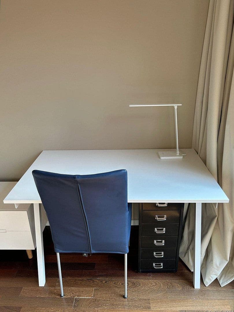 Prenájom bytu 3-izbový 115 m², Köln, Severné Porýnie - Westfálsko Prenájom bytu 3-izbový 115 m², Köln, Severné Porýnie - Westfálsko