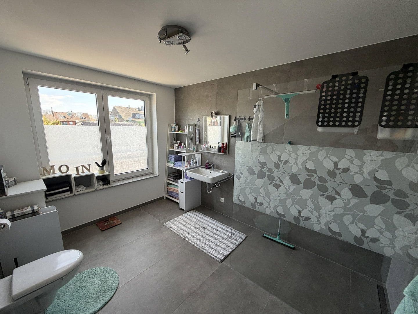 Prenájom bytu 4-izbový 116 m², Bachstraße 10, Bergheim, Severné Porýnie - Westfálsko Prenájom bytu 4-izbový 116 m², Bachstraße 10, Bergheim, Severné Porýnie - Westfálsko