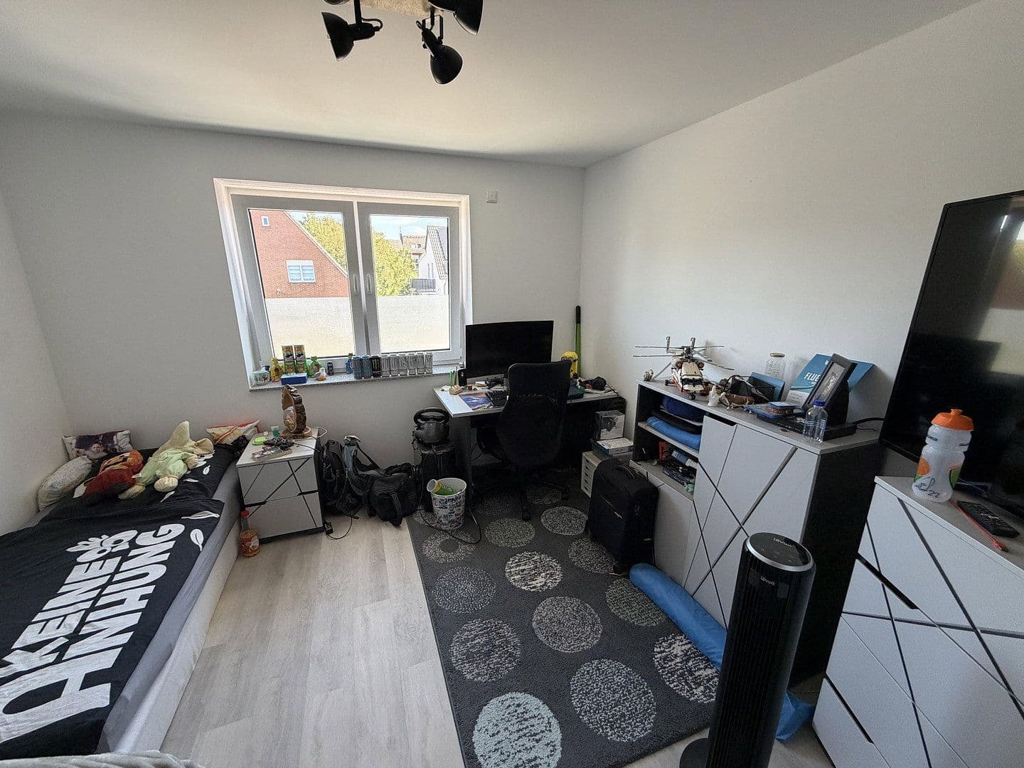 Prenájom bytu 4-izbový 116 m², Bachstraße 10, Bergheim, Severné Porýnie - Westfálsko Prenájom bytu 4-izbový 116 m², Bachstraße 10, Bergheim, Severné Porýnie - Westfálsko