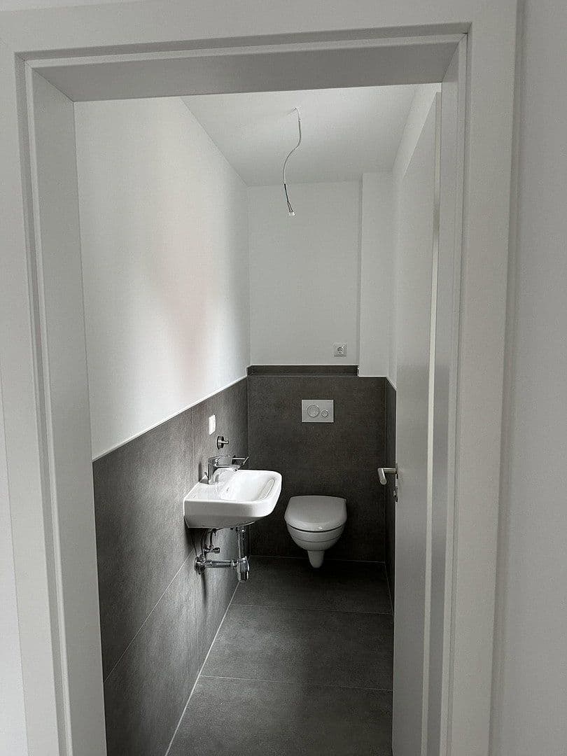 Prenájom bytu 4-izbový 116 m², Bachstraße 10, Bergheim, Severné Porýnie - Westfálsko Prenájom bytu 4-izbový 116 m², Bachstraße 10, Bergheim, Severné Porýnie - Westfálsko