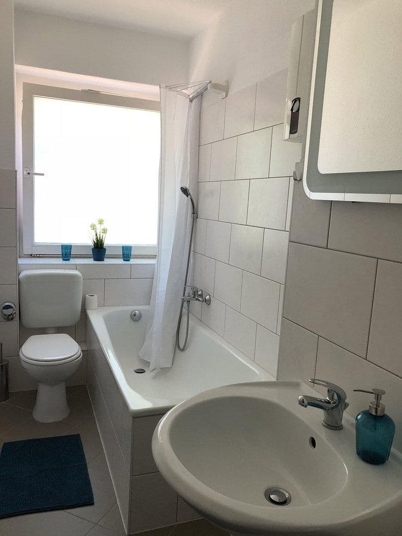 Predaj domu 240 m², pozemok 845 m², Garbsen, Dolné Sasko Predaj domu 240 m², pozemok 845 m², Garbsen, Dolné Sasko