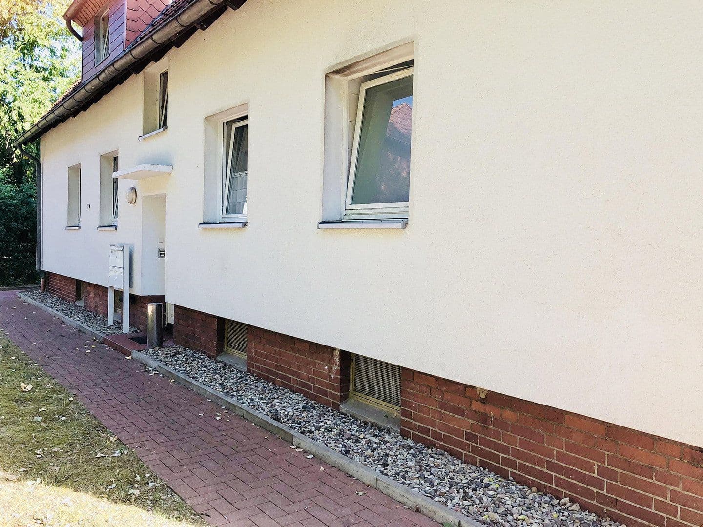 Predaj domu 240 m², pozemok 845 m², Garbsen, Dolné Sasko Predaj domu 240 m², pozemok 845 m², Garbsen, Dolné Sasko
