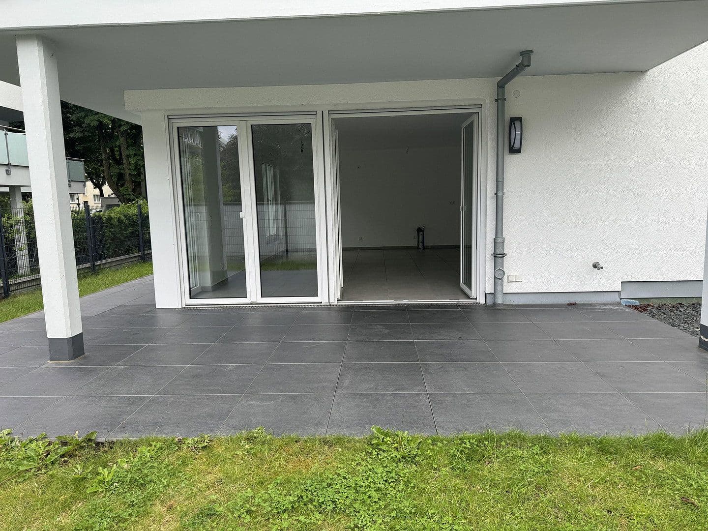 Prenájom bytu 3-izbový 92 m², Stresemannstraße / Ahornweg, Frechen, Severné Porýnie - Westfálsko Prenájom bytu 3-izbový 92 m², Stresemannstraße / Ahornweg, Frechen, Severné Porýnie - Westfálsko