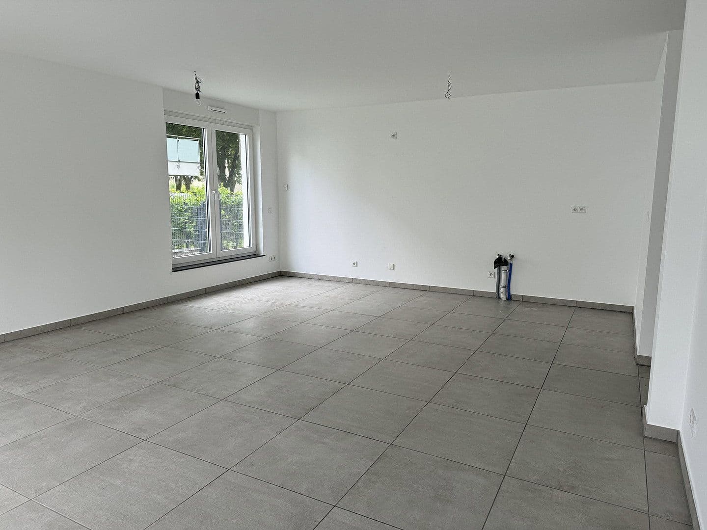Prenájom bytu 3-izbový 92 m², Stresemannstraße / Ahornweg, Frechen, Severné Porýnie - Westfálsko Prenájom bytu 3-izbový 92 m², Stresemannstraße / Ahornweg, Frechen, Severné Porýnie - Westfálsko