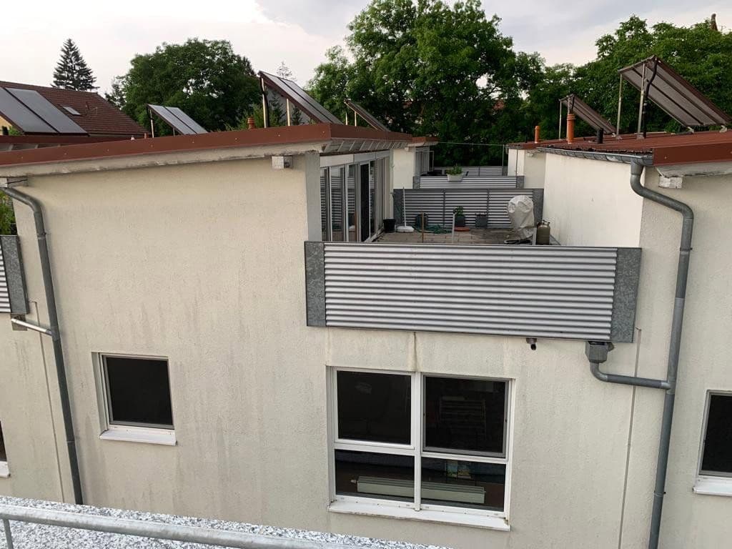 Prenájom domu 136 m², pozemok 100 m², Schwaikheimer Str. 19/2, Winnenden, Bádensko-Wurttembersko Prenájom domu 136 m², pozemok 100 m², Schwaikheimer Str. 19/2, Winnenden, Bádensko-Wurttembersko