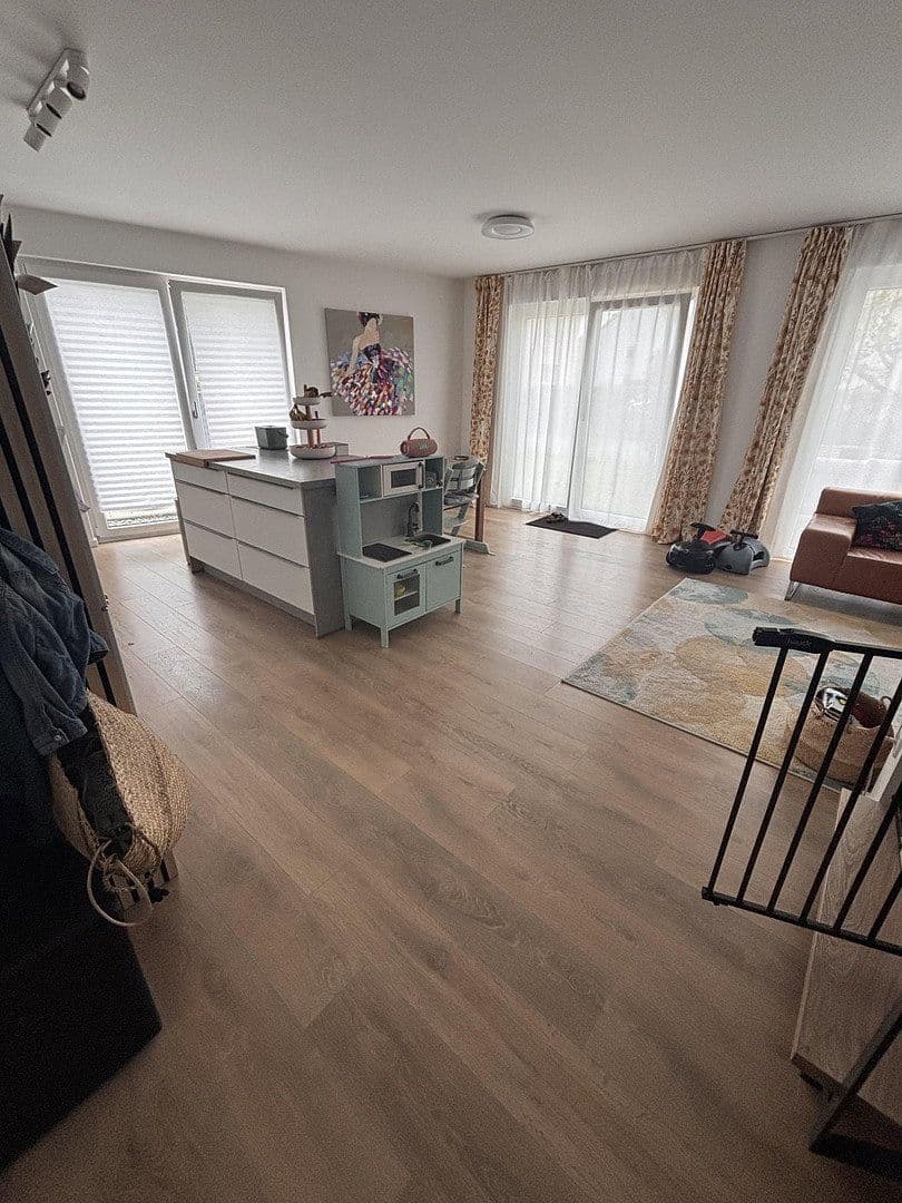 Prenájom domu 140 m², pozemok 170 m², Paderborn, Severné Porýnie - Westfálsko Prenájom domu 140 m², pozemok 170 m², Paderborn, Severné Porýnie - Westfálsko