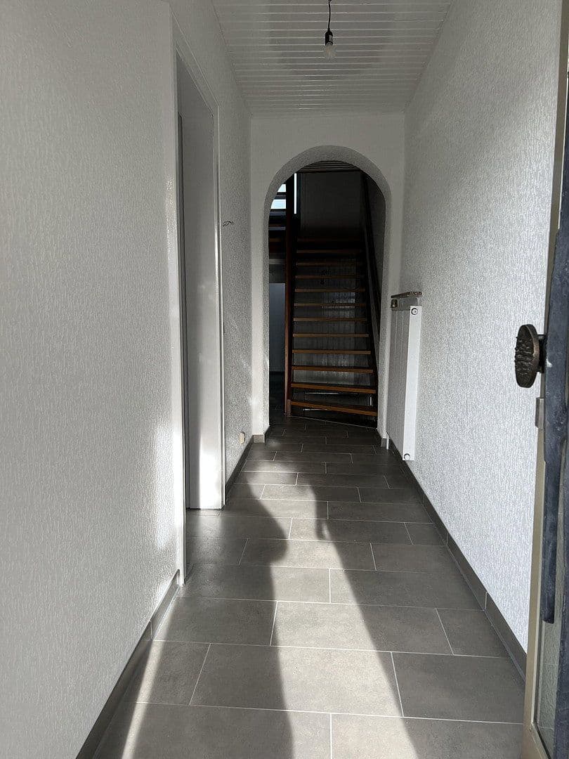 Prenájom domu 171 m², pozemok 371 m², Hasenweide 105, Frechen, Severné Porýnie - Westfálsko Prenájom domu 171 m², pozemok 371 m², Hasenweide 105, Frechen, Severné Porýnie - Westfálsko
