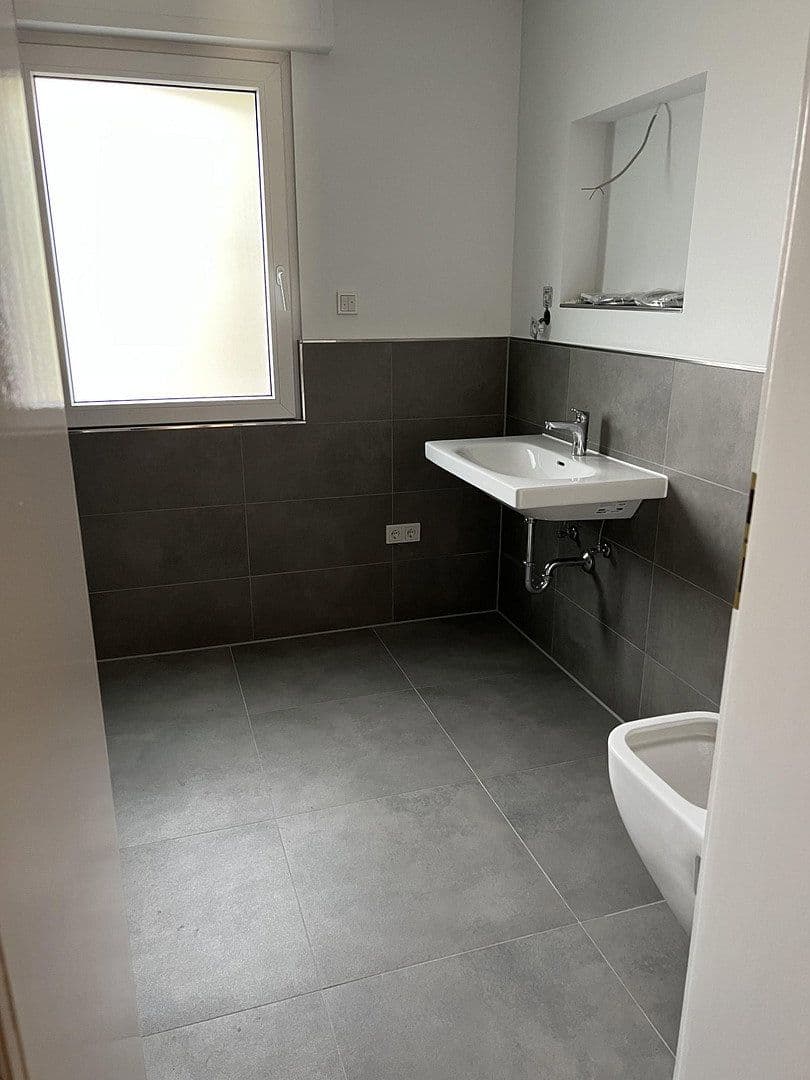 Prenájom domu 171 m², pozemok 371 m², Hasenweide 105, Frechen, Severné Porýnie - Westfálsko Prenájom domu 171 m², pozemok 371 m², Hasenweide 105, Frechen, Severné Porýnie - Westfálsko