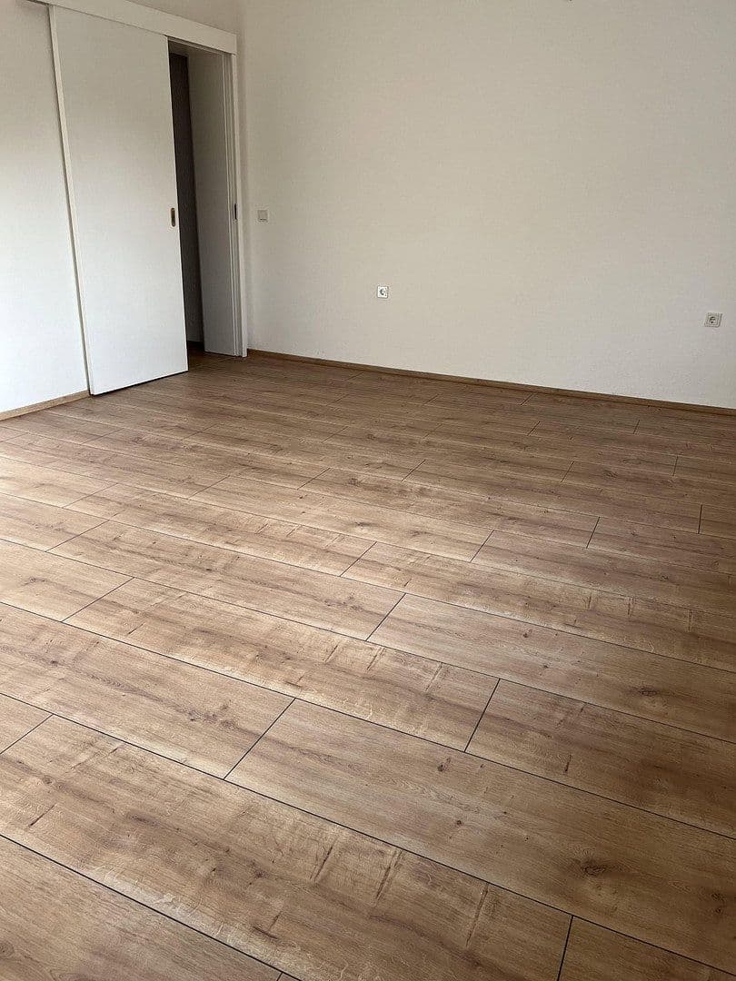 Prenájom domu 171 m², pozemok 371 m², Hasenweide 105, Frechen, Severné Porýnie - Westfálsko Prenájom domu 171 m², pozemok 371 m², Hasenweide 105, Frechen, Severné Porýnie - Westfálsko