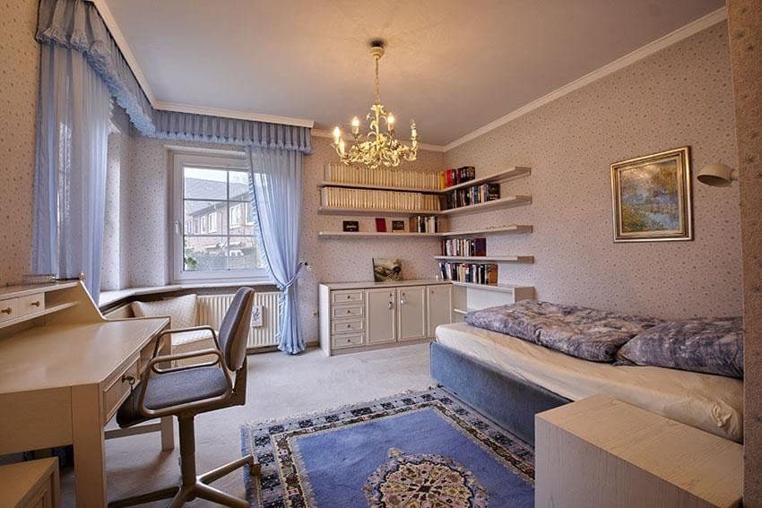 Predaj domu 350 m², pozemok 1.500 m², Seevetal, Dolné Sasko Predaj domu 350 m², pozemok 1.500 m², Seevetal, Dolné Sasko