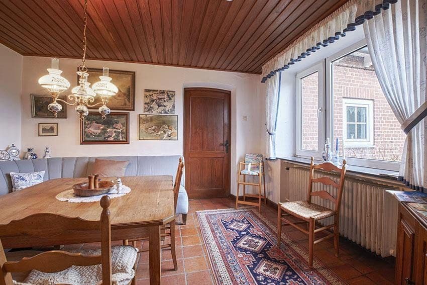 Predaj domu 350 m², pozemok 1.500 m², Seevetal, Dolné Sasko Predaj domu 350 m², pozemok 1.500 m², Seevetal, Dolné Sasko