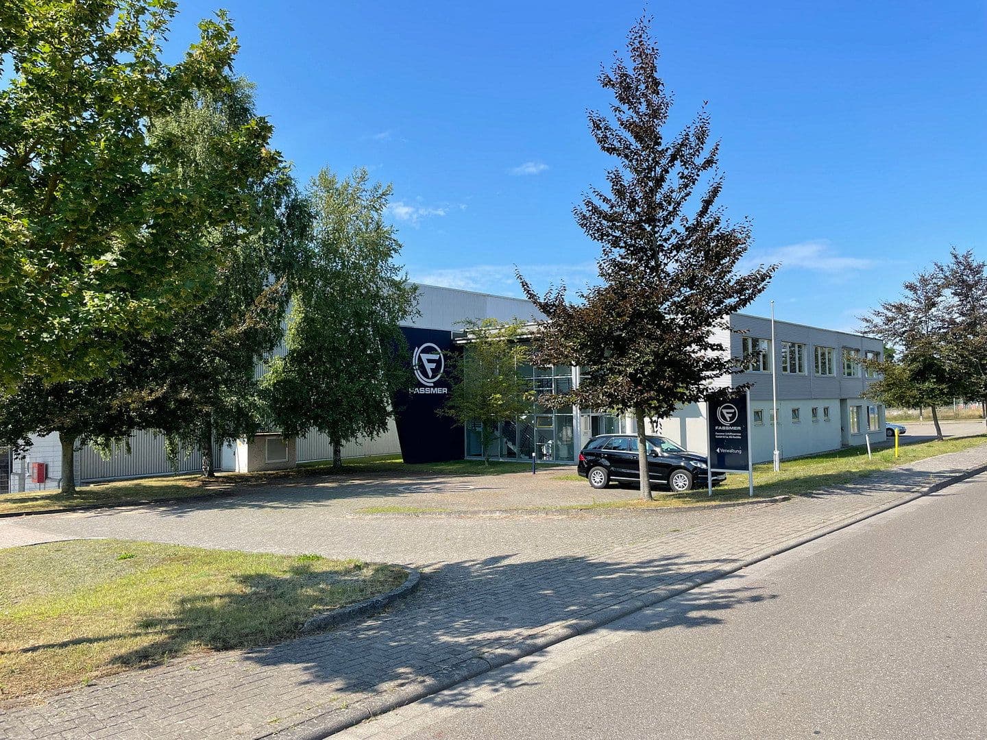 Predaj nebytového priestoru 25.719 m², Ahornstrasse 12, Rechlin, Meklenbursko-Predpomoransko Predaj nebytového priestoru 25.719 m², Ahornstrasse 12, Rechlin, Meklenbursko-Predpomoransko