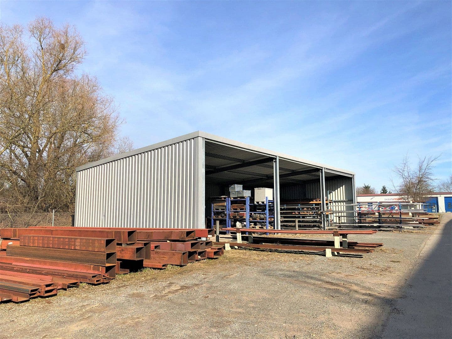 Predaj nebytového priestoru 25.719 m², Ahornstrasse 12, Rechlin, Meklenbursko-Predpomoransko Predaj nebytového priestoru 25.719 m², Ahornstrasse 12, Rechlin, Meklenbursko-Predpomoransko