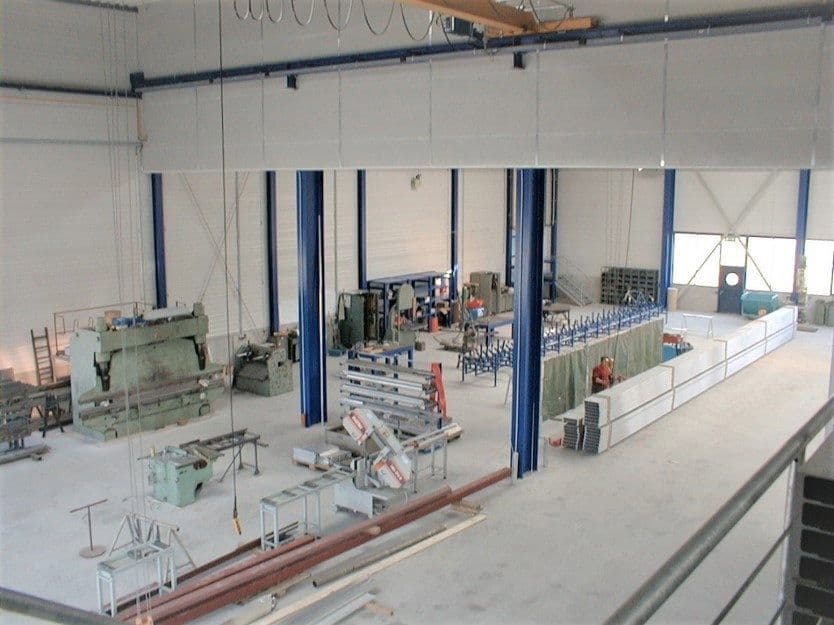 Predaj nebytového priestoru 25.719 m², Ahornstrasse 12, Rechlin, Meklenbursko-Predpomoransko Predaj nebytového priestoru 25.719 m², Ahornstrasse 12, Rechlin, Meklenbursko-Predpomoransko