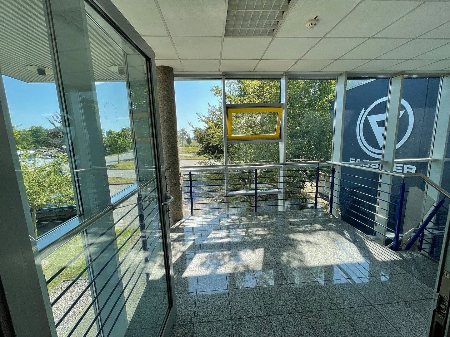 Predaj nebytového priestoru 25.719 m², Ahornstrasse 12, Rechlin, Meklenbursko-Predpomoransko Predaj nebytového priestoru 25.719 m², Ahornstrasse 12, Rechlin, Meklenbursko-Predpomoransko