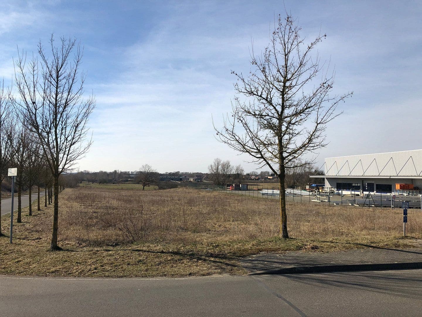 Predaj nebytového priestoru 25.719 m², Ahornstrasse 12, Rechlin, Meklenbursko-Predpomoransko Predaj nebytového priestoru 25.719 m², Ahornstrasse 12, Rechlin, Meklenbursko-Predpomoransko
