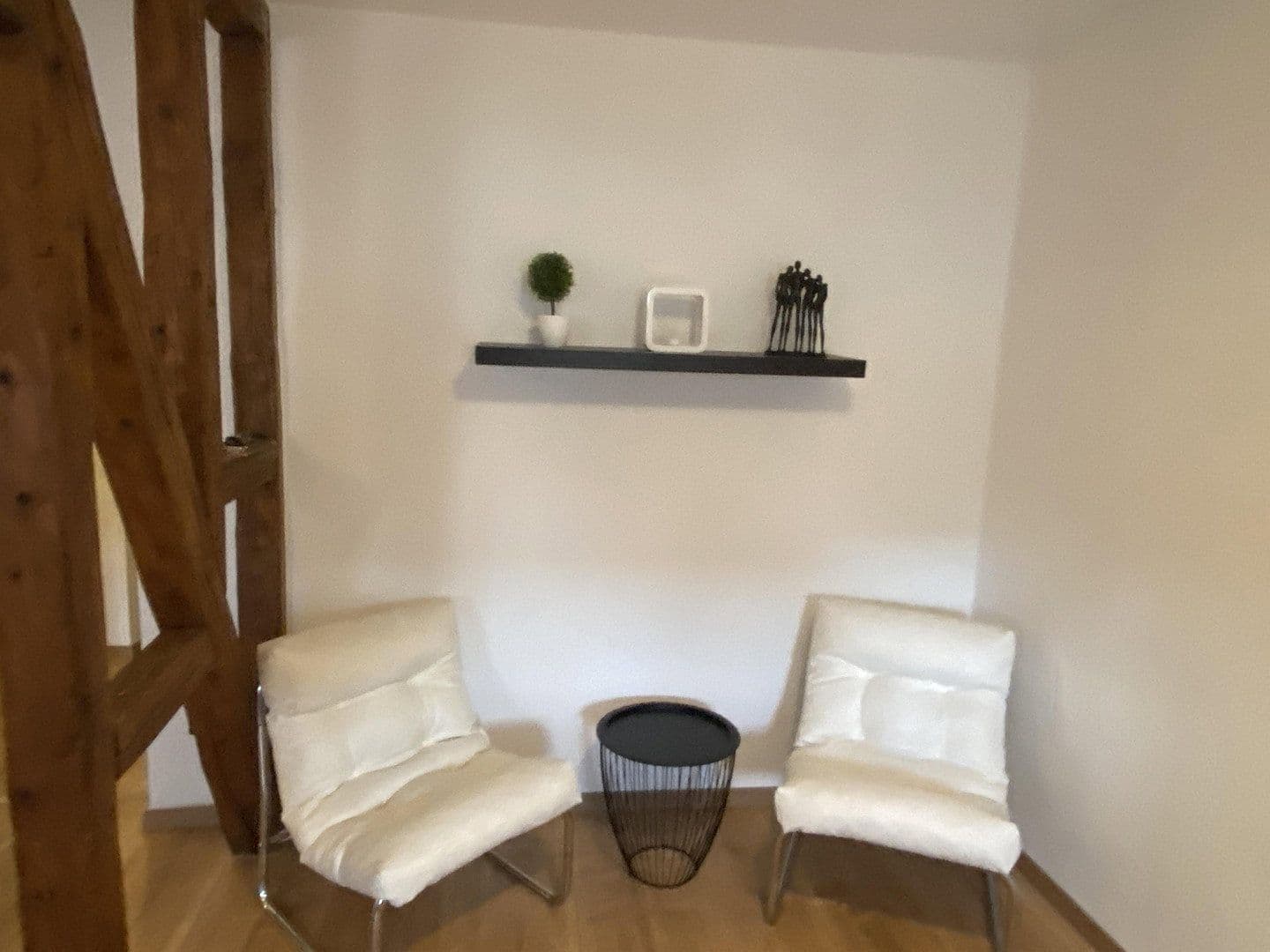 Prenájom bytu 2-izbový 60 m², Moritzstr.8 Hinterhaus, Wiesbaden, Hesensko Prenájom bytu 2-izbový 60 m², Moritzstr.8 Hinterhaus, Wiesbaden, Hesensko