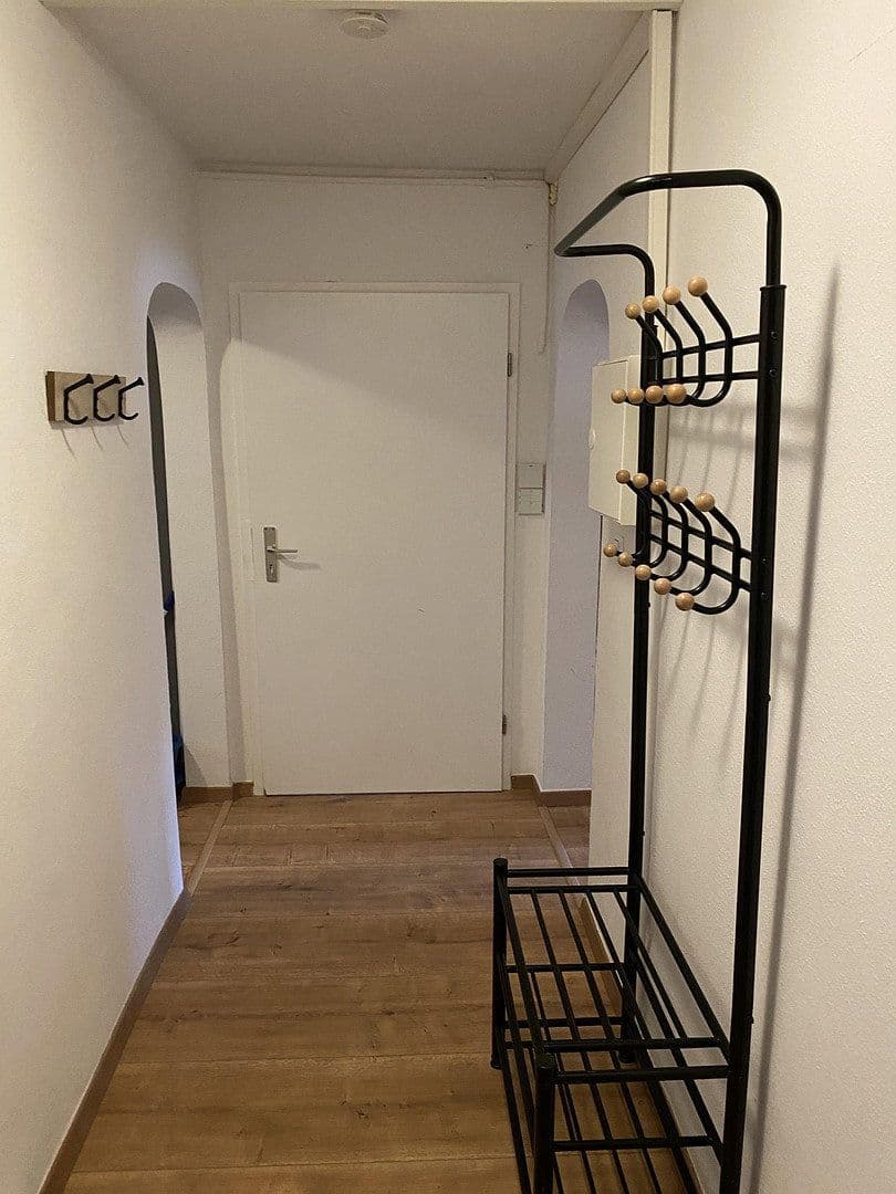Prenájom bytu 2-izbový 60 m², Moritzstr.8 Hinterhaus, Wiesbaden, Hesensko Prenájom bytu 2-izbový 60 m², Moritzstr.8 Hinterhaus, Wiesbaden, Hesensko