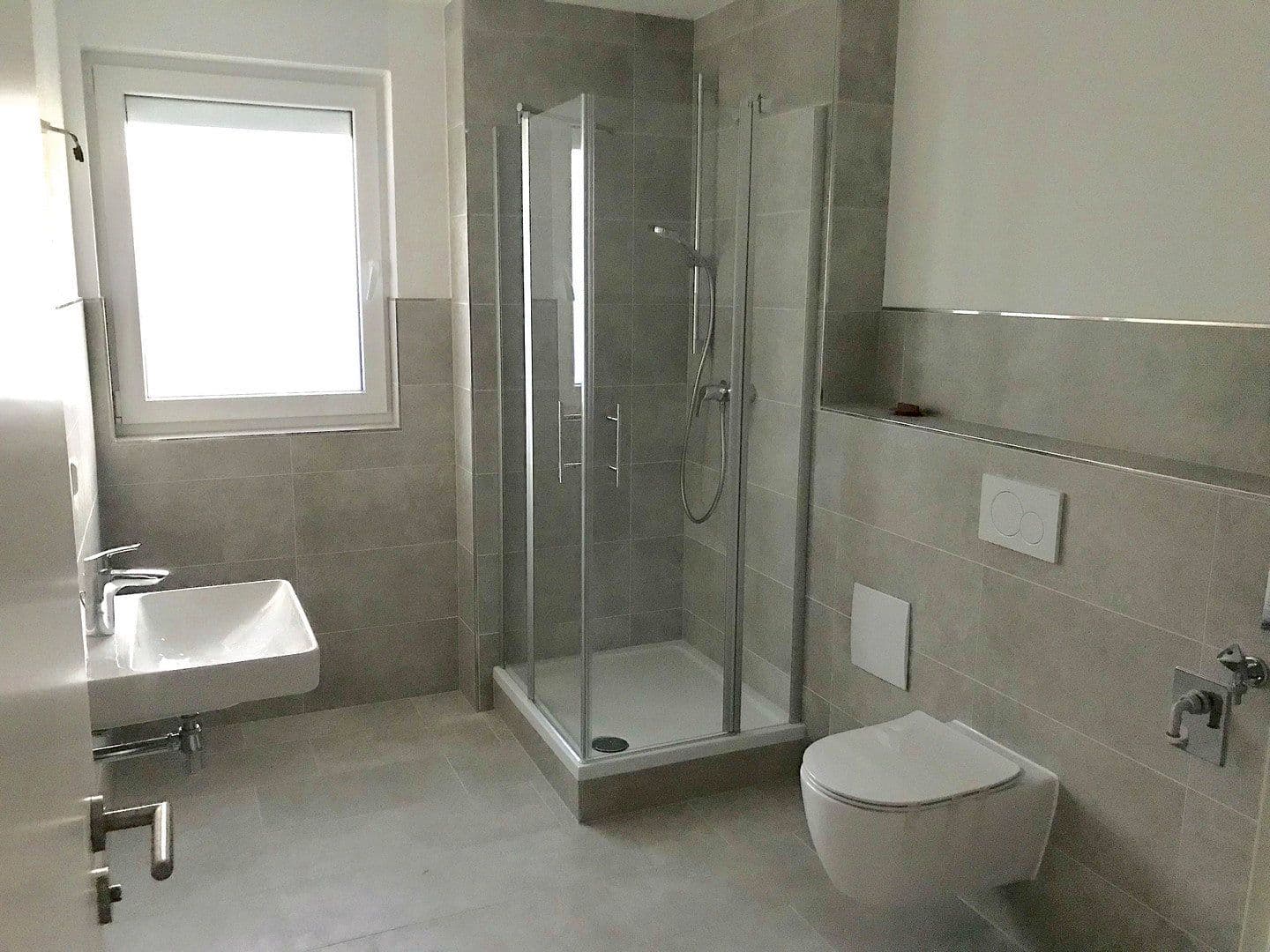 Prenájom bytu 2-izbový 58 m², Leimen, Bádensko-Wurttembersko Prenájom bytu 2-izbový 58 m², Leimen, Bádensko-Wurttembersko