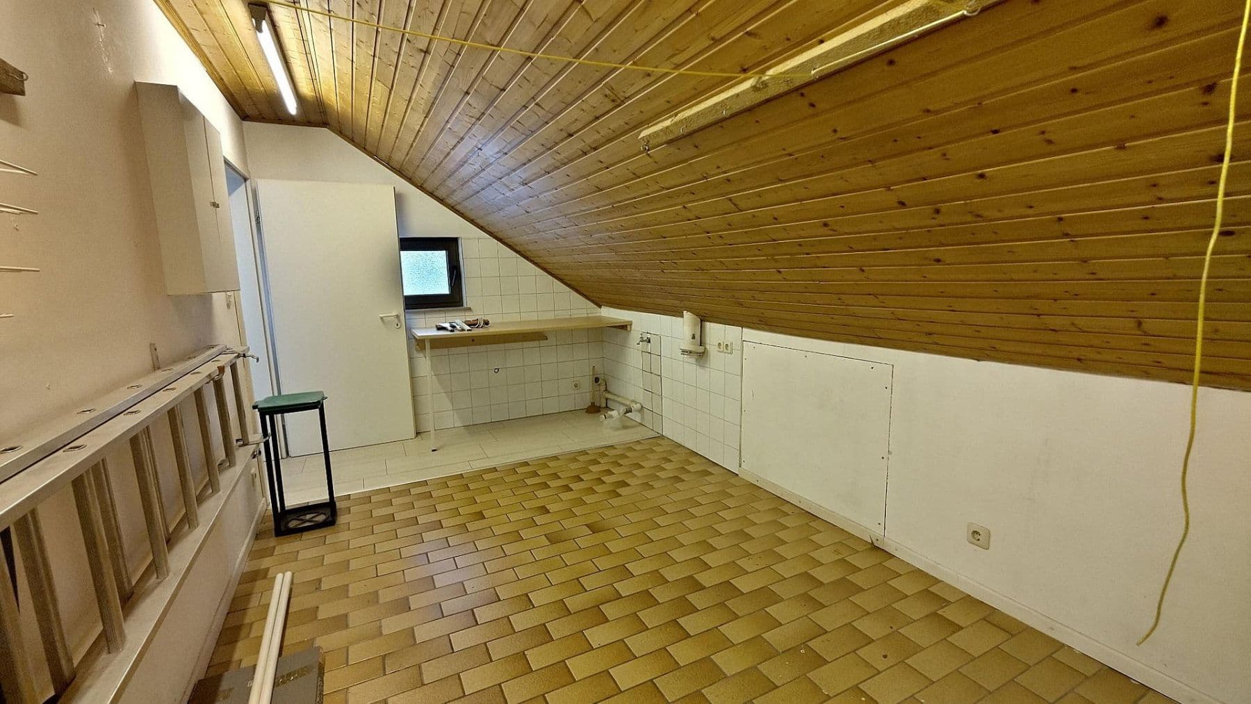 Prenájom bytu 3-izbový 88 m², Bickenbach, Hesensko Prenájom bytu 3-izbový 88 m², Bickenbach, Hesensko