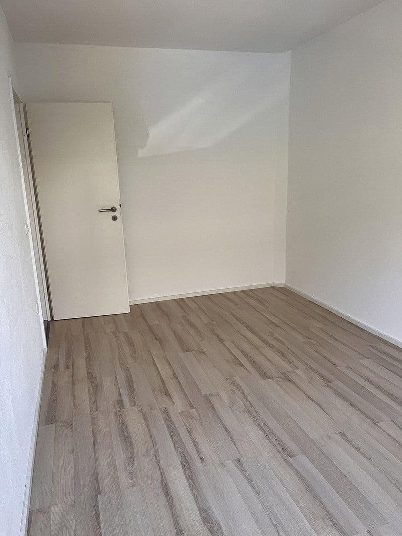 Prenájom bytu 5-izbový 124 m², Petristr. 7, Meitingen, Bavorsko Prenájom bytu 5-izbový 124 m², Petristr. 7, Meitingen, Bavorsko