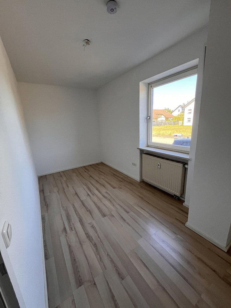 Prenájom bytu 5-izbový 124 m², Petristr. 7, Meitingen, Bavorsko Prenájom bytu 5-izbový 124 m², Petristr. 7, Meitingen, Bavorsko