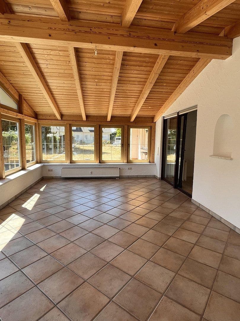 Prenájom bytu 5-izbový 124 m², Petristr. 7, Meitingen, Bavorsko Prenájom bytu 5-izbový 124 m², Petristr. 7, Meitingen, Bavorsko