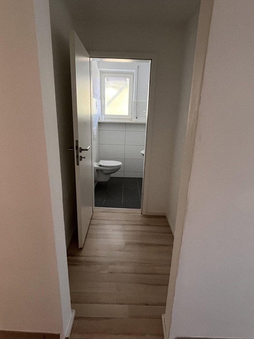 Prenájom bytu 5-izbový 124 m², Petristr. 7, Meitingen, Bavorsko Prenájom bytu 5-izbový 124 m², Petristr. 7, Meitingen, Bavorsko
